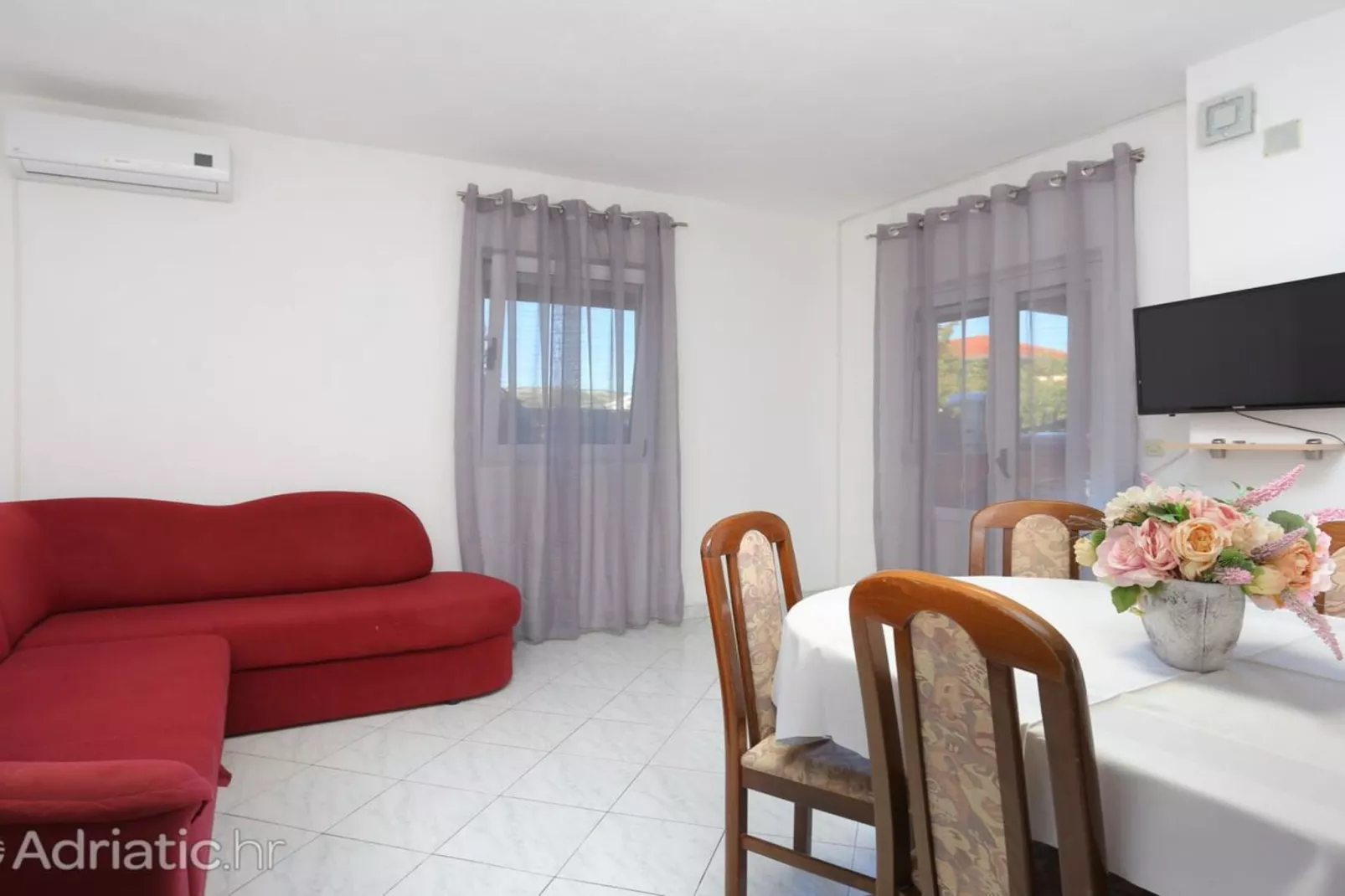 Holiday Home Nada Rogoznica - Six Bedroom Holiday Home - Living room
