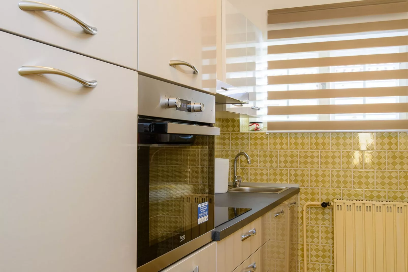 Modern Apartment Near Trogir Beach with Sea View Terrace and Lounge Area - Two Bedroom Apartment - Kitchen