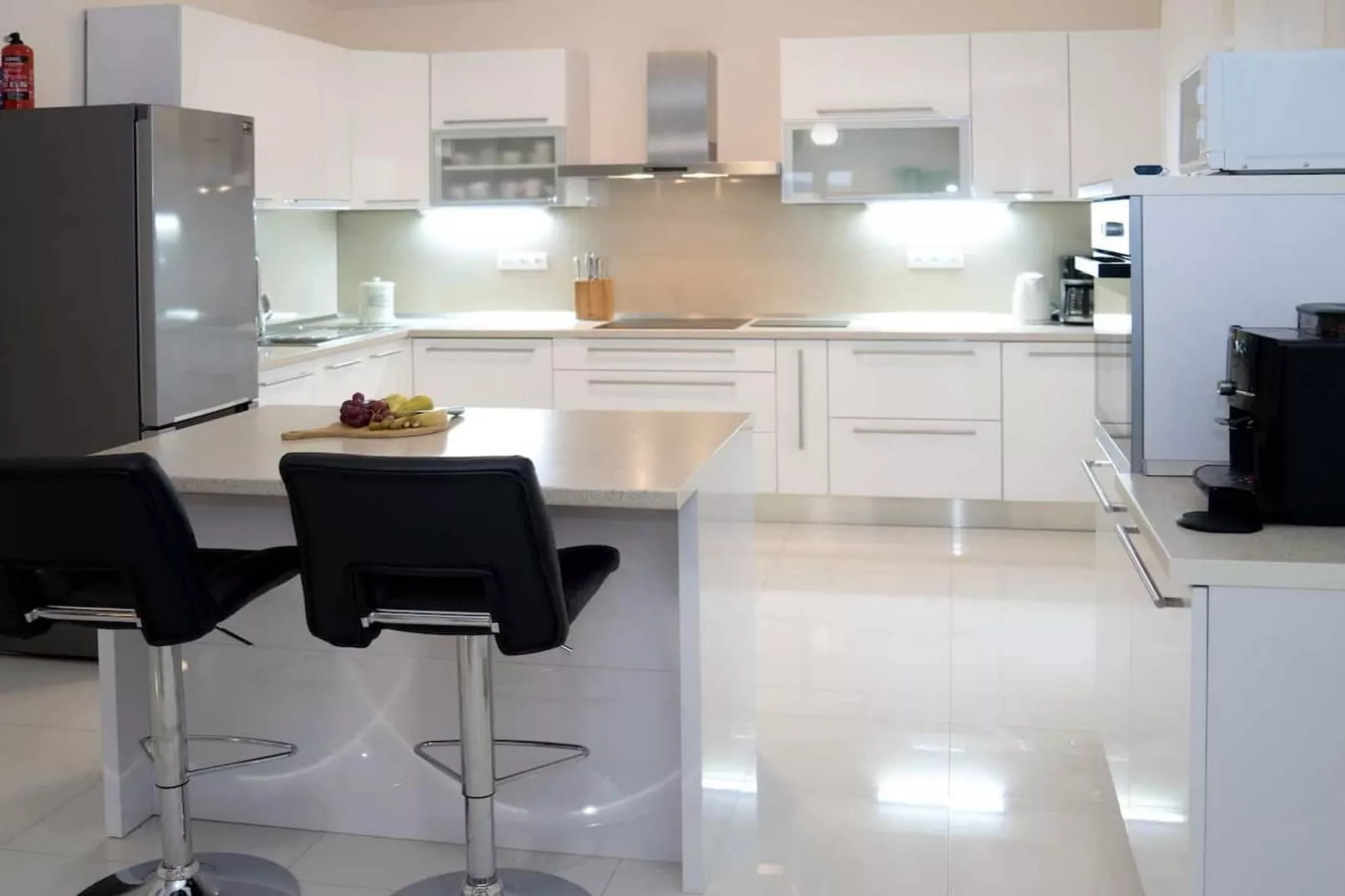 Peaceful Escape with Mountain Views, Heated Pool and Modern Amenities in Radošić - Four Bedroom Villa - Kitchen