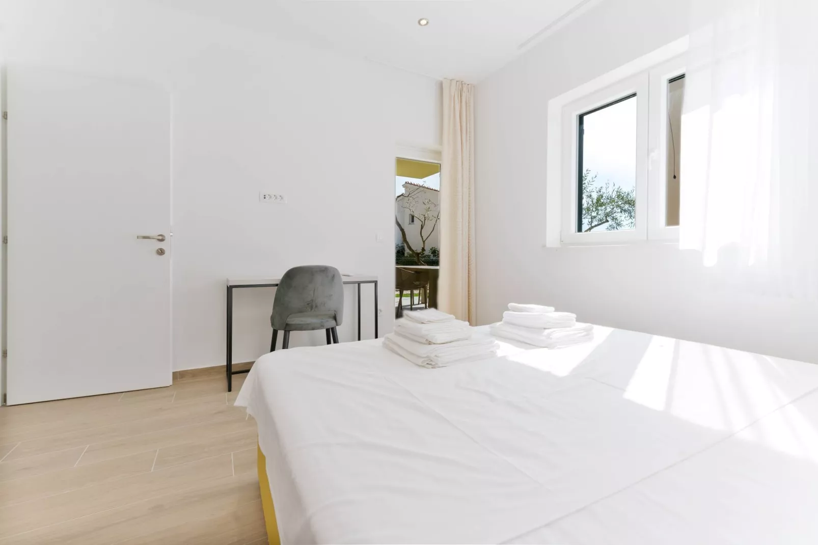 Luxury Living at Horizon Retreat - Premium Two Bedroom Apartment (owner West S5) - Chambre