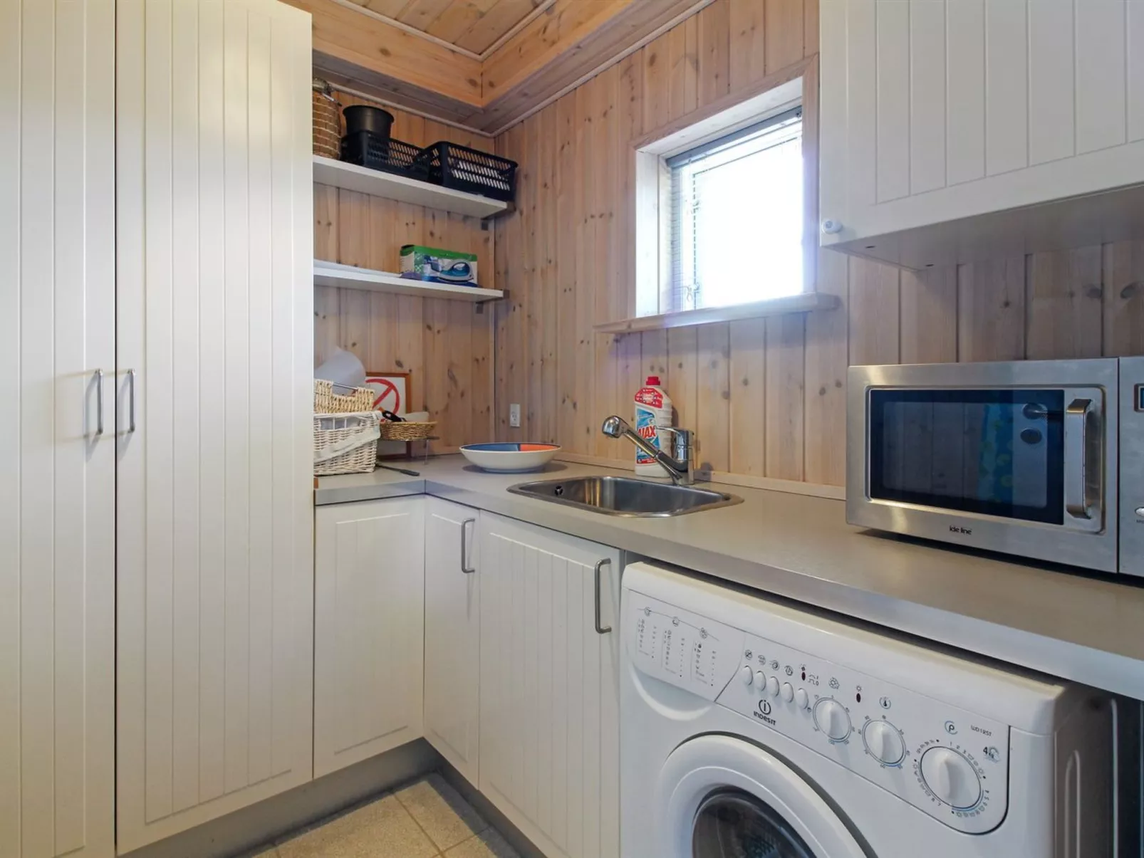 "Othelia" - 1.8km from the sea - Inside