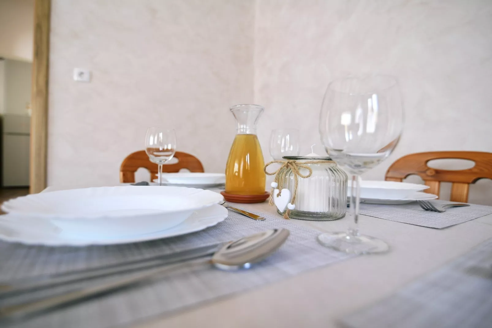 Charming Holiday Home with Terrace and Garden - One Bedroom Holiday Home - Salle à manger