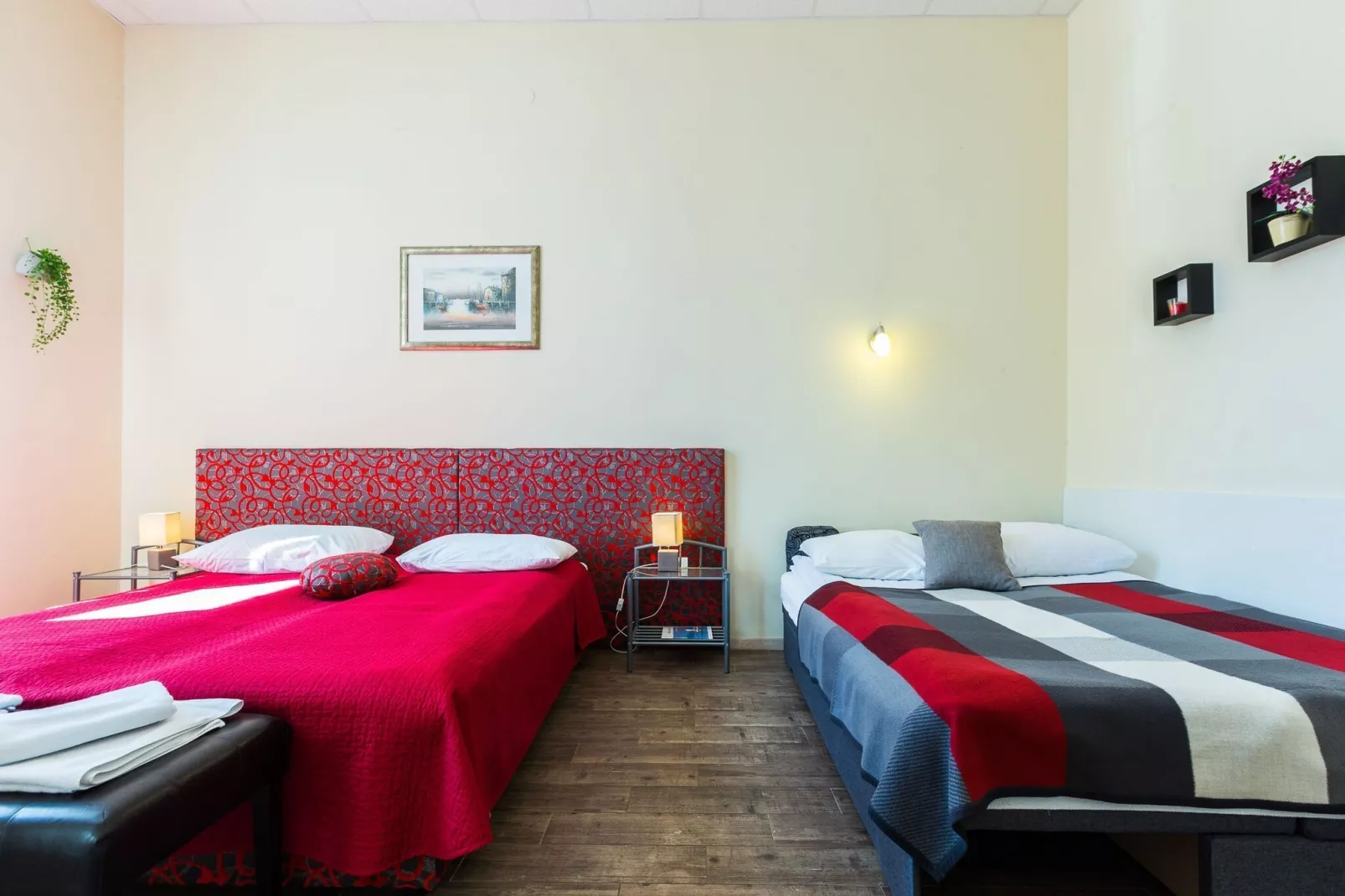 Charming and Historic Old Town Apartments - One Bedroom Apartment - Bedroom