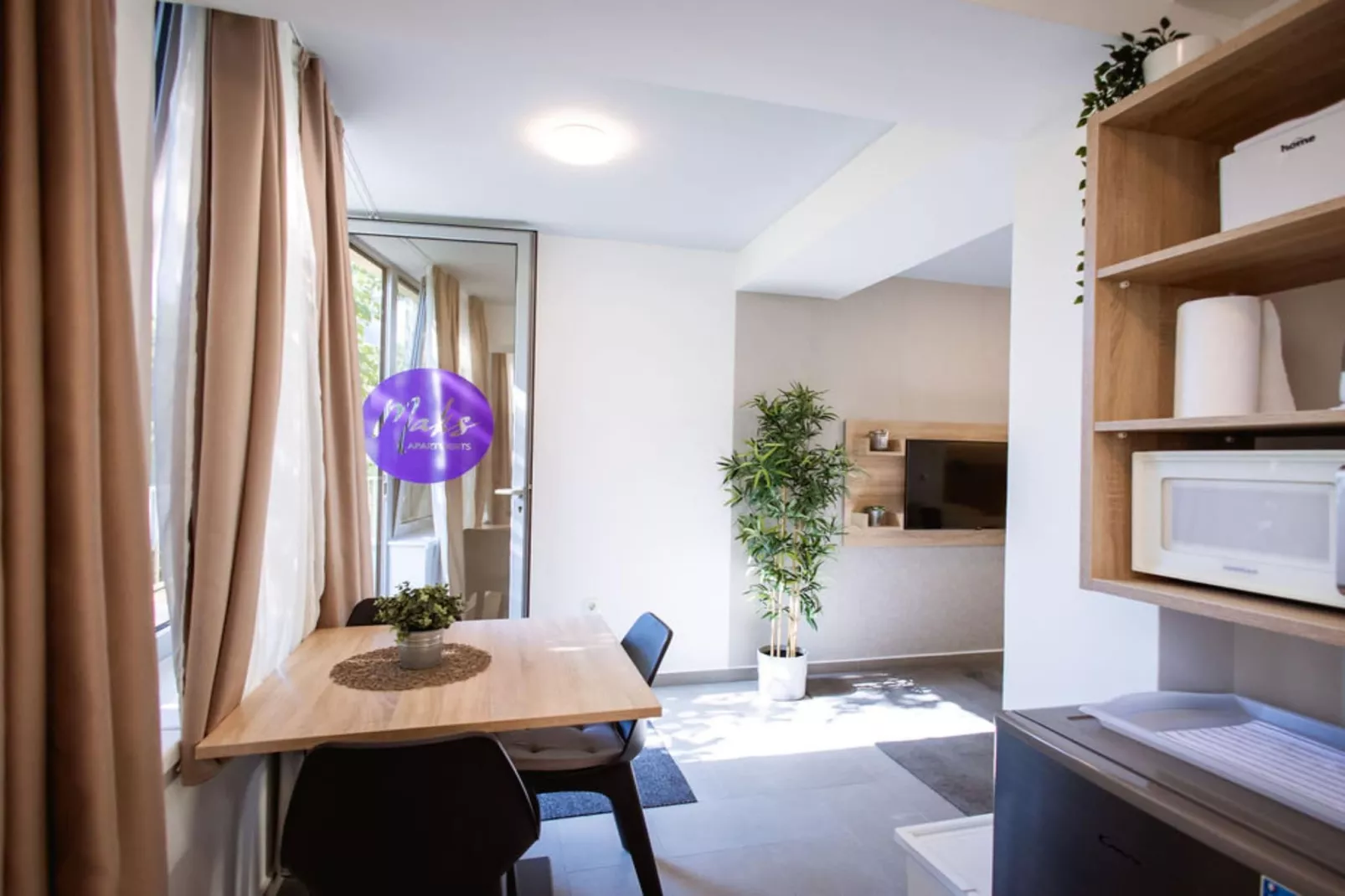Stylish Apartments with Osijek Near Top Attractions - Standard Studio Apartment  - Maks 3 - Salon