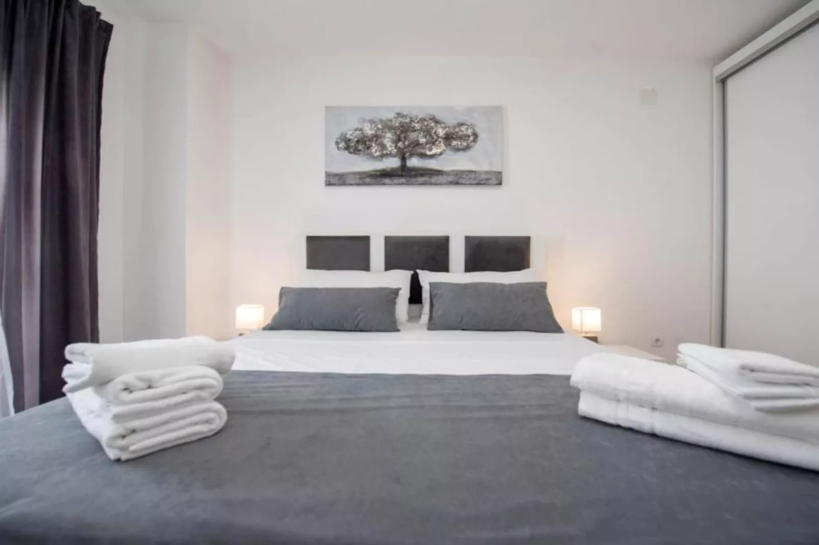 Villa Tomi - Comfort One Bedroom Apartment (11) - Bedroom