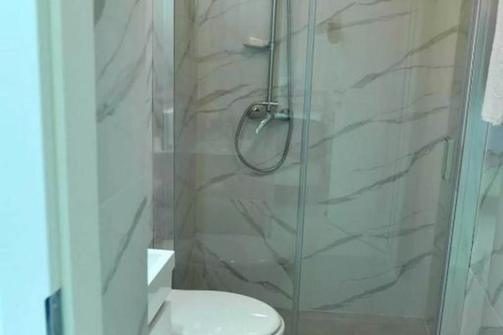 Charming Sinj Town Studio Apartments - Studio Apartments 1 - Bathroom
