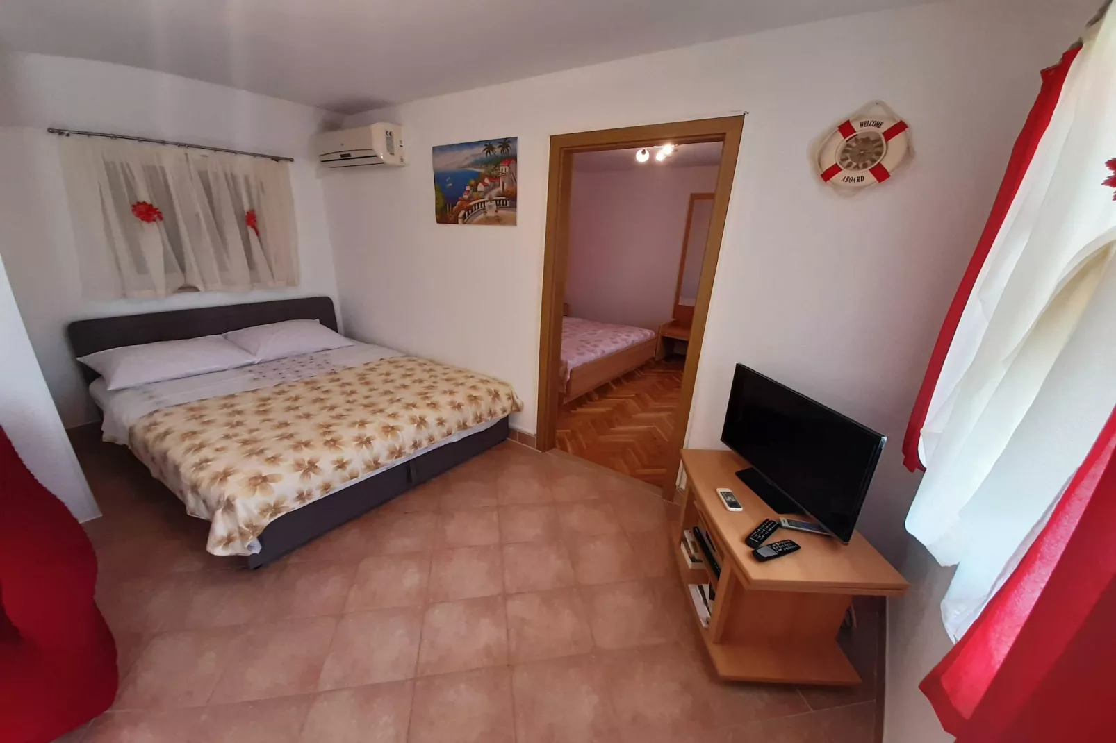 Cozy Apartments with Private Balcony Vinisce - Standard Two Bedroom Apartment (Owner I) - Chambre