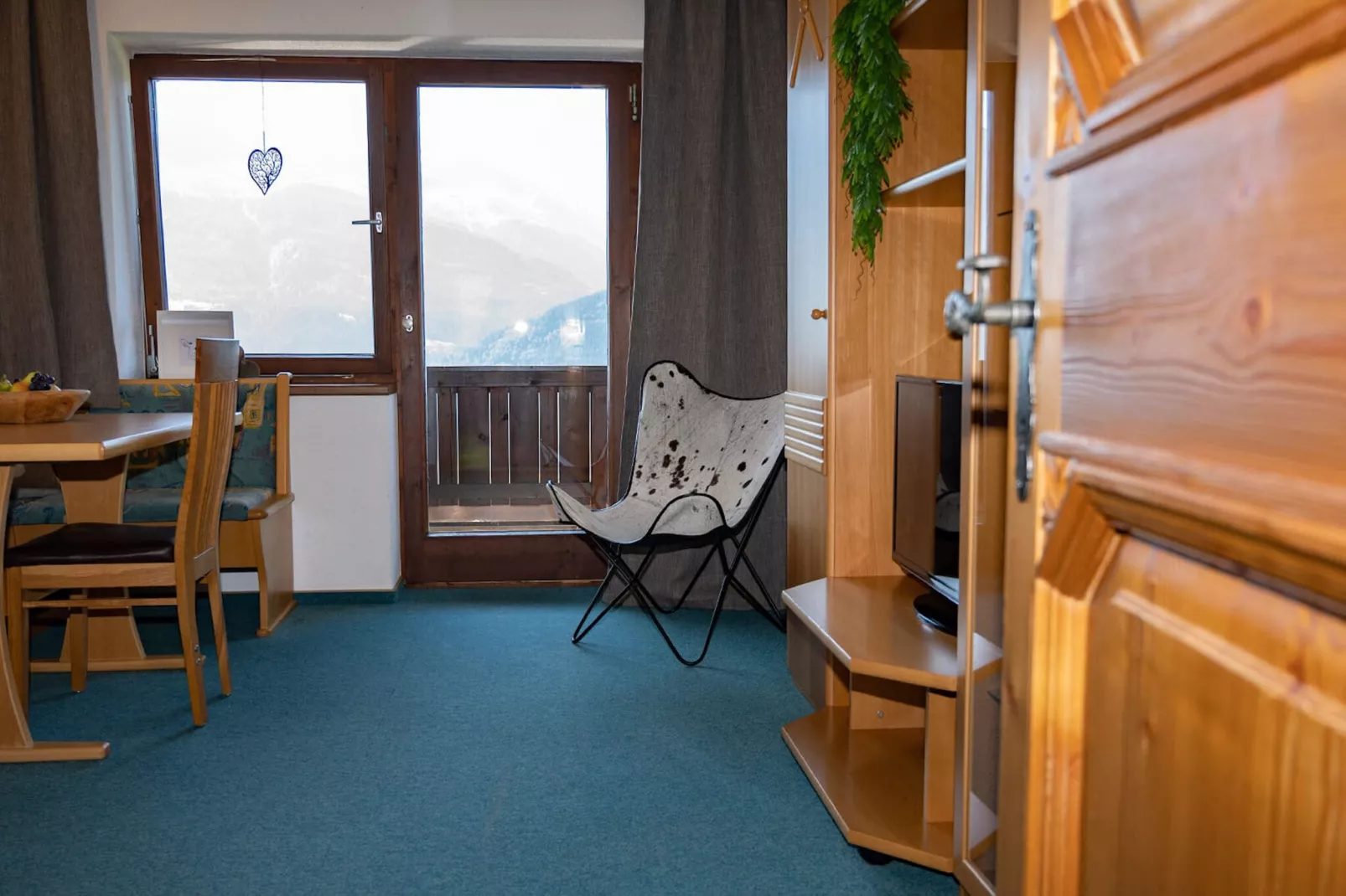 Waldrand-Living room