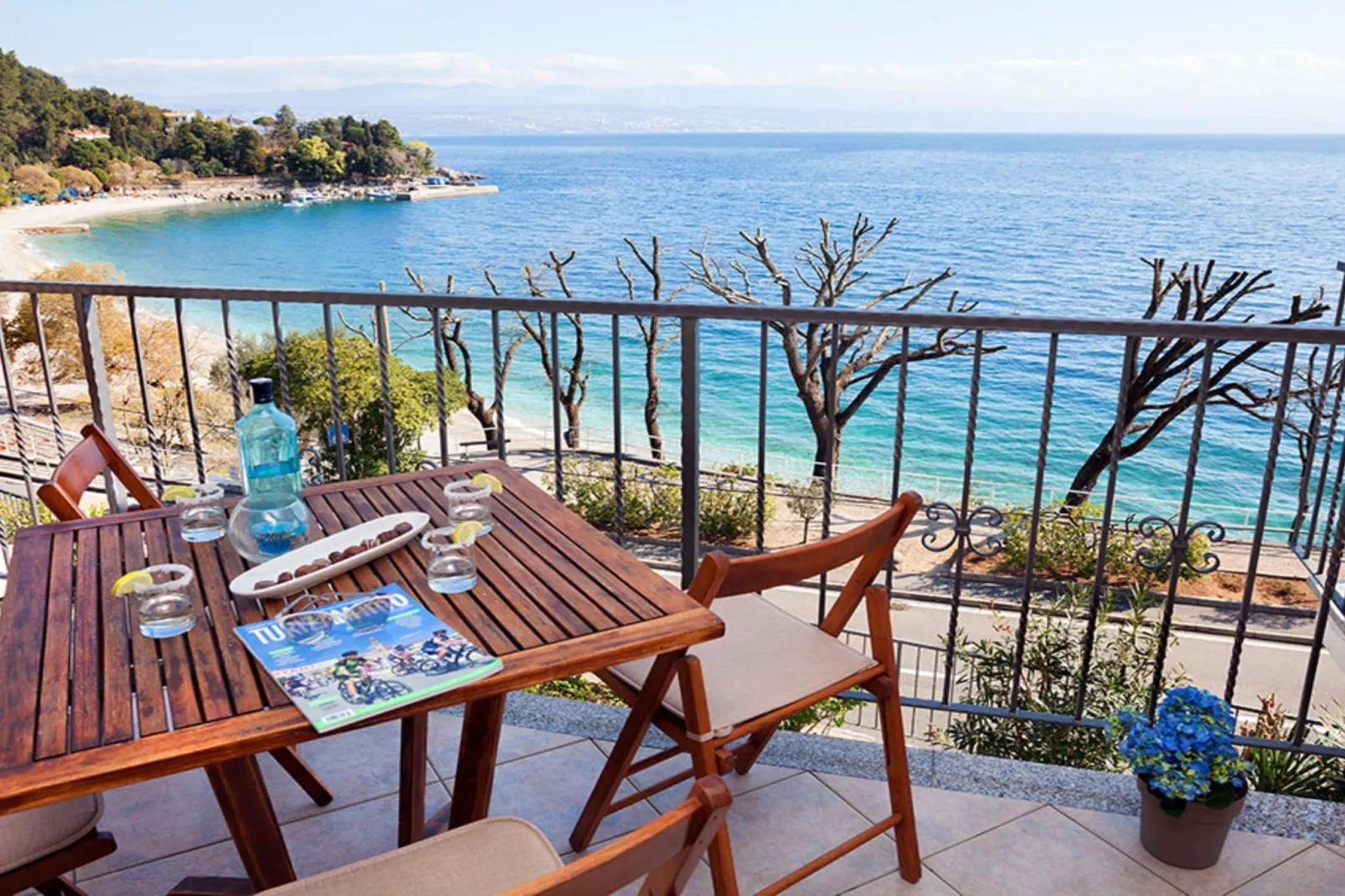 Splendid Beachfront Medveja Apartments - Standard One bedroom Apartment with  Balcony and Sea View 1 - Terrasse / balcon