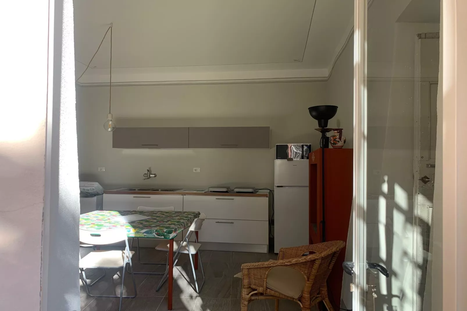 Ai Ronchi - piccolo appartamento con giardino a Cannero - Küche