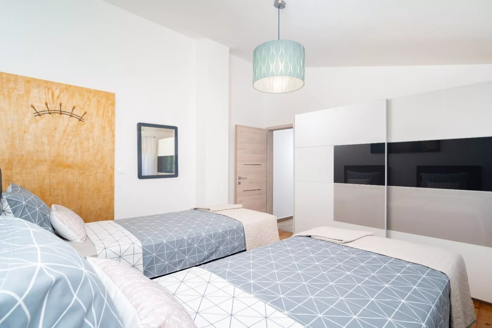 Stylish Two Bedroom Apartment in Labin - Two Bedroom Apartment with Terrace - Esszimmer