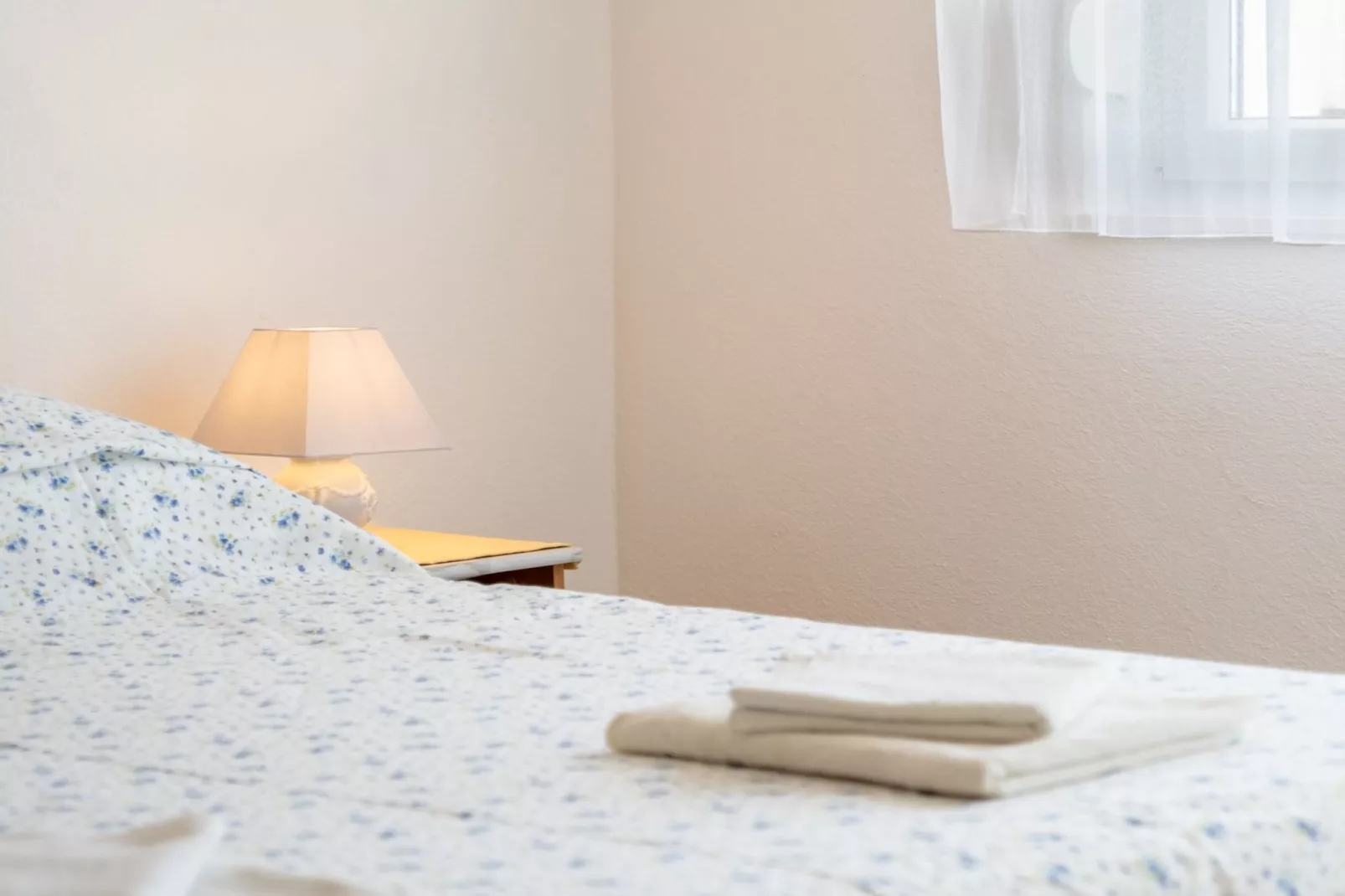 Charming Trogir Apartments with Balcony - Comfort One Bedroom Apartment with Balcony - Schlafzimmer