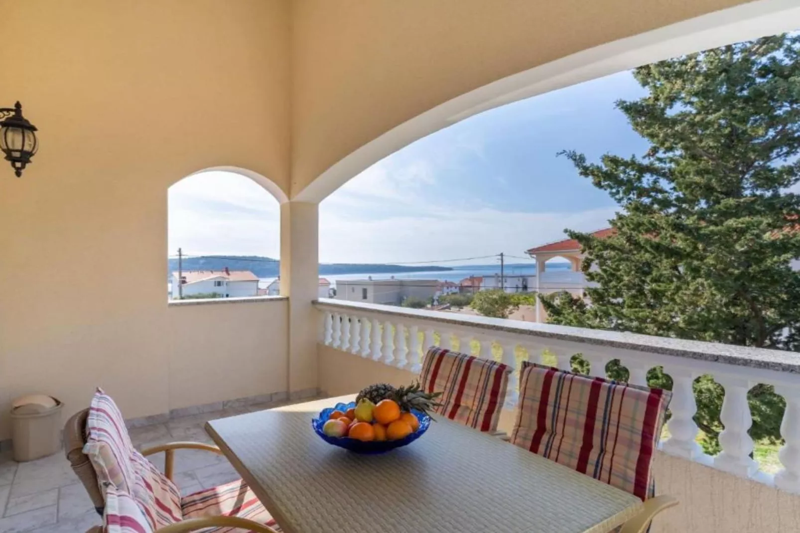 Beachside Serenity Apartments in Barbot - One Bedroom Apartment with Terrace (Owner BLUE) - Terrasse