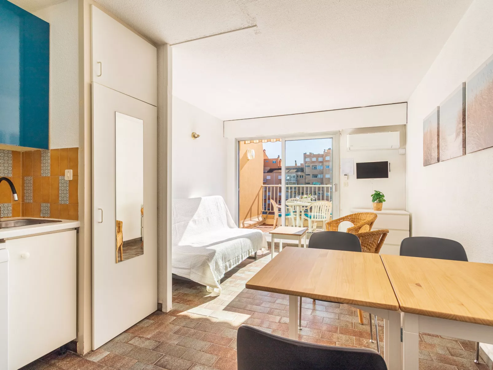 Port de La Gavine - Drinnen