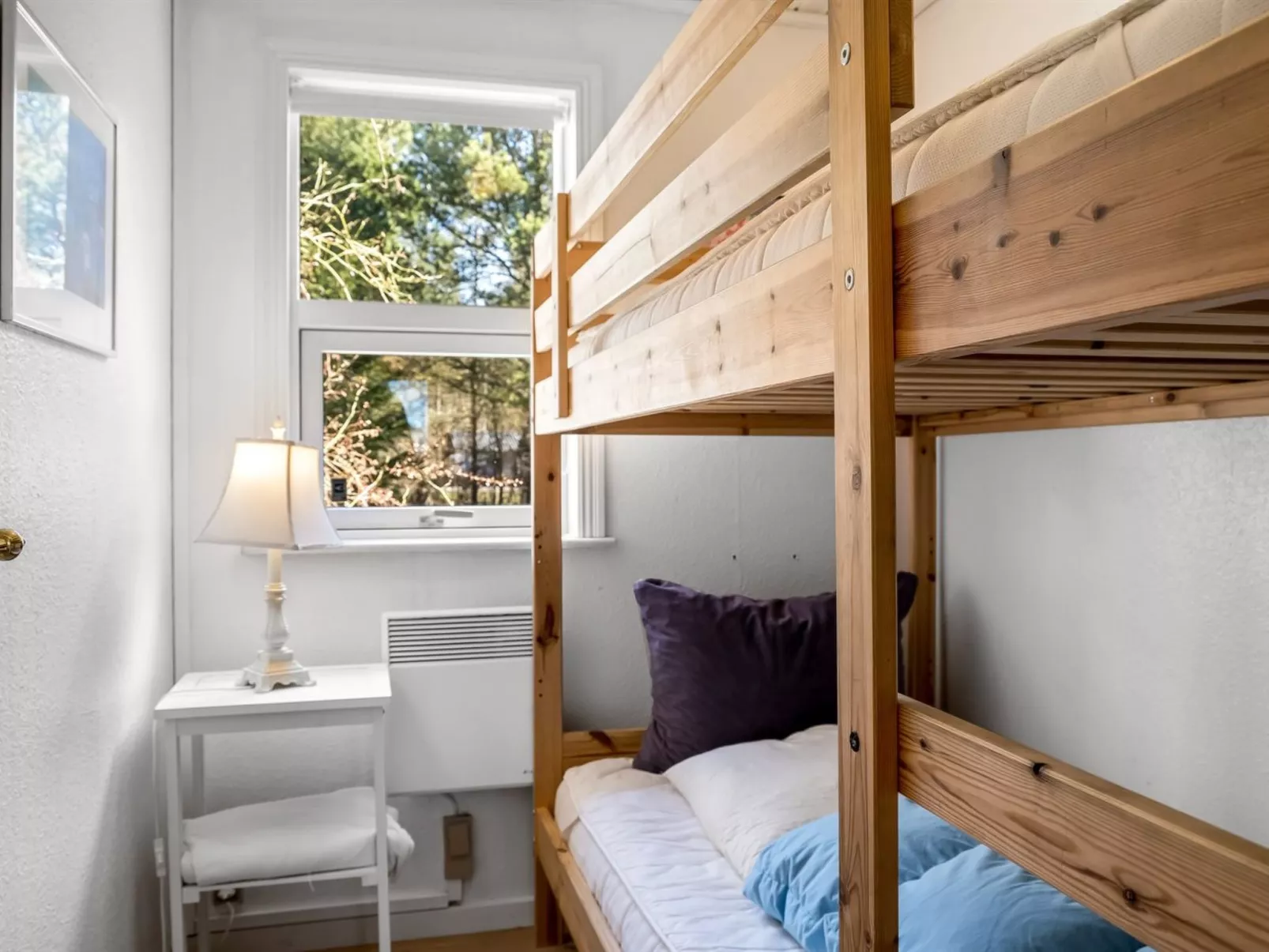 "Jamie" -  from the sea - Dedans