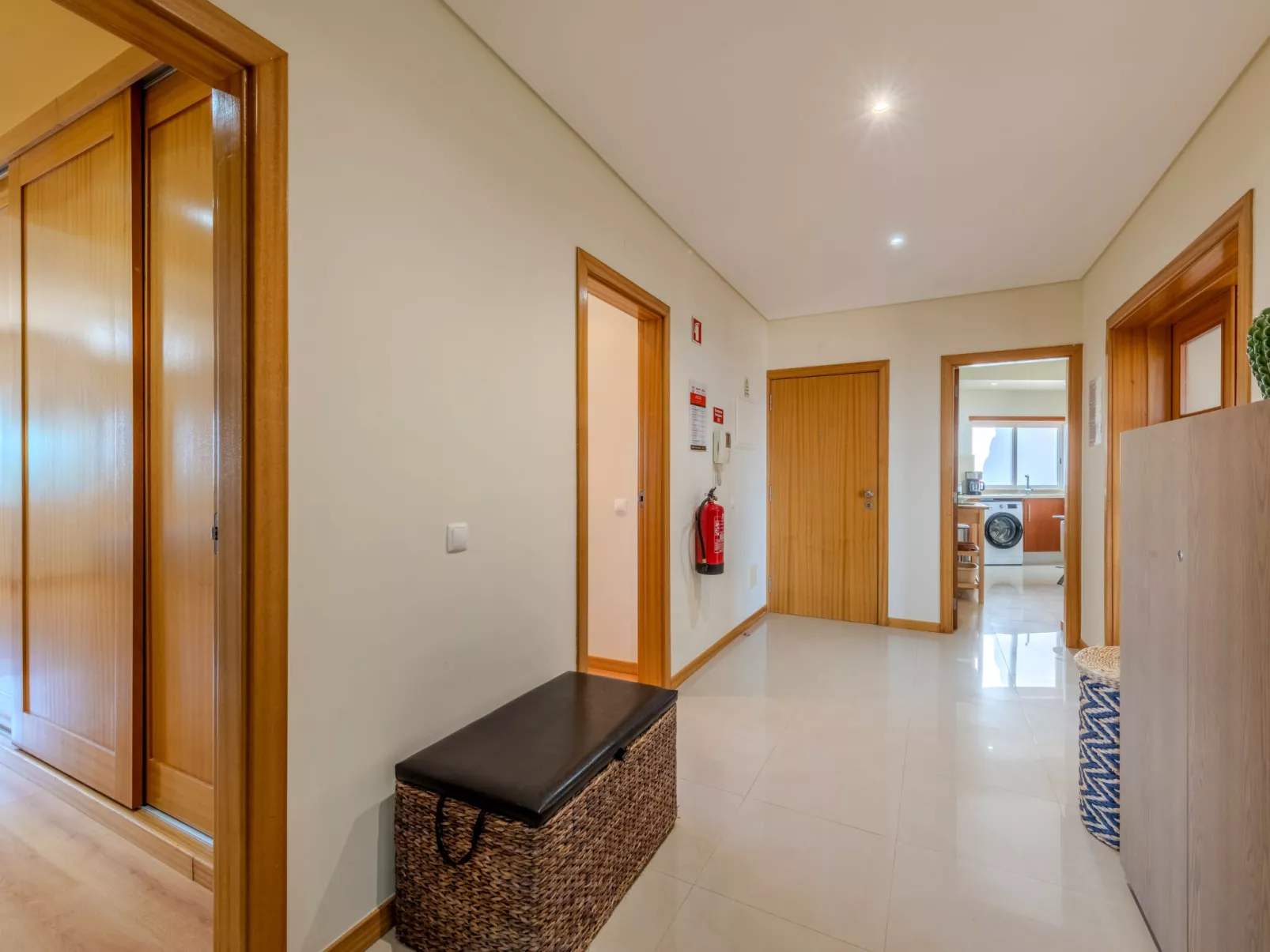 Aguia M T2 - VIP Properties - Inside