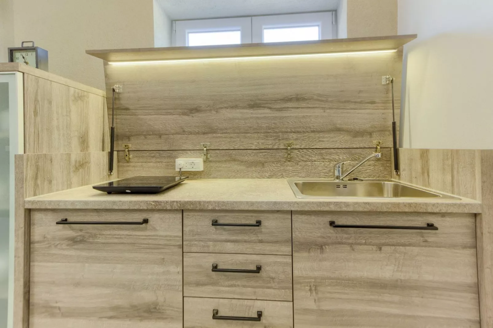 Majestic Kastel Stari Apartment with Terrace - Two Bedroom Apartment with Terrace - Kitchen