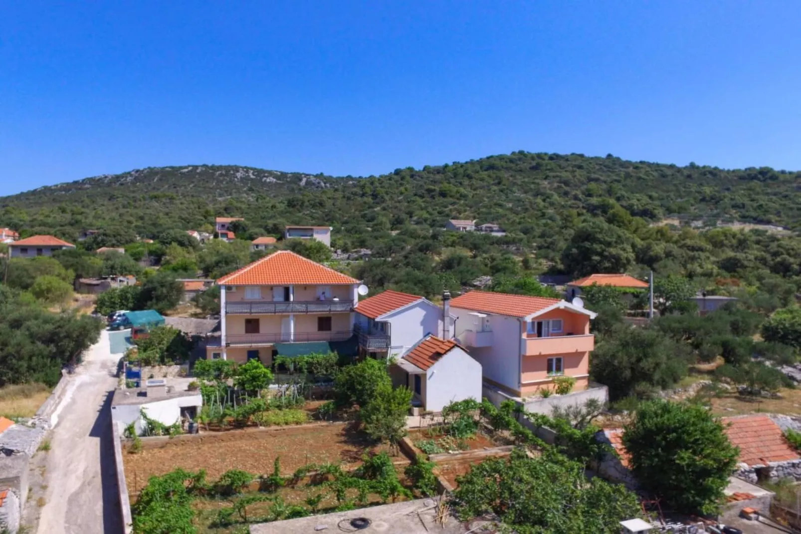 Cozy Apartments with Private Balcony Vinisce - Comfort Two Bedroom Apartment (Owner III) - Outdoor