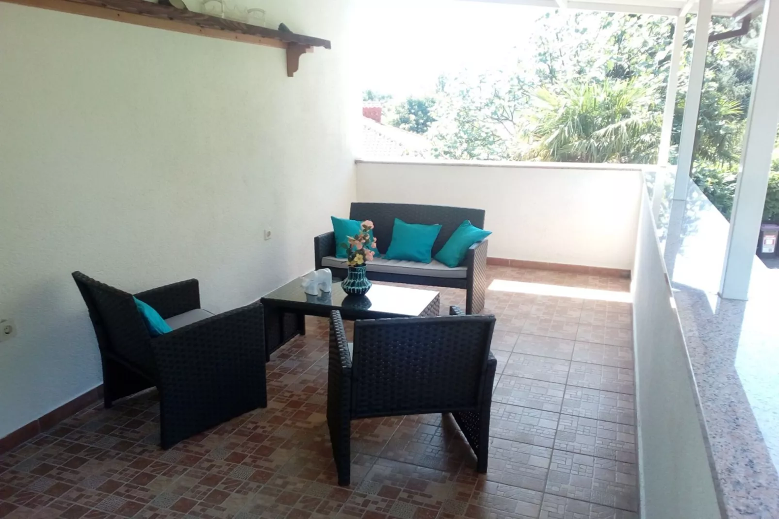 Lovely Apartments Near the Sea - One Bedroom Apartment with Balcony - Wohnzimmer