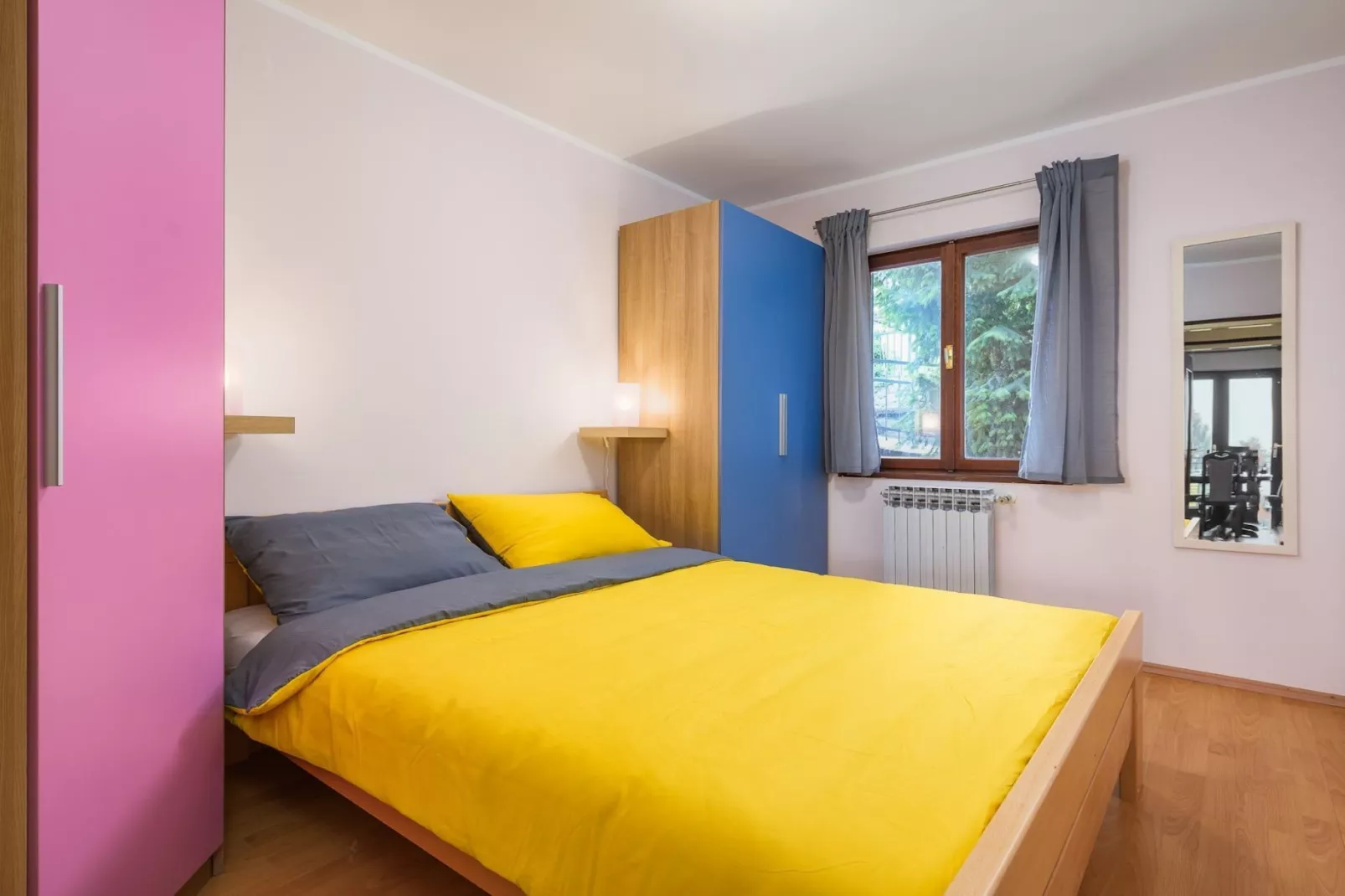 Charming Lovran Apartments with Wonderful Sea View - Two Bedroom Apartment - Bedroom