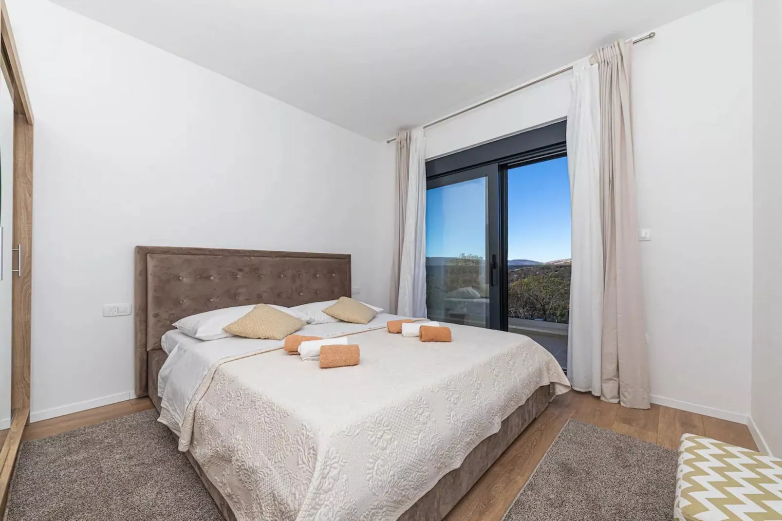 Luxurious Sanctuary Villa Primorski Dolac with Pool - Three Bedroom Villa with Pool - Bedroom