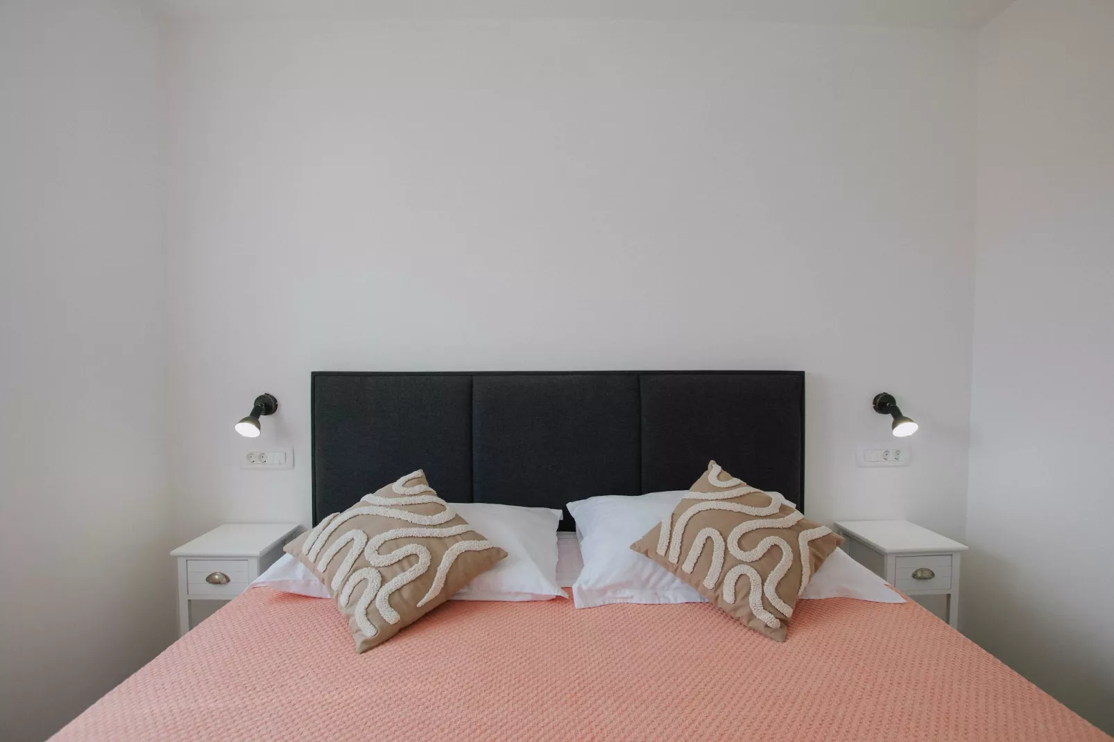 Spacious Luxury Trogir Apartments - Standard Two Bedroom Apartment (Nora) - Bedroom