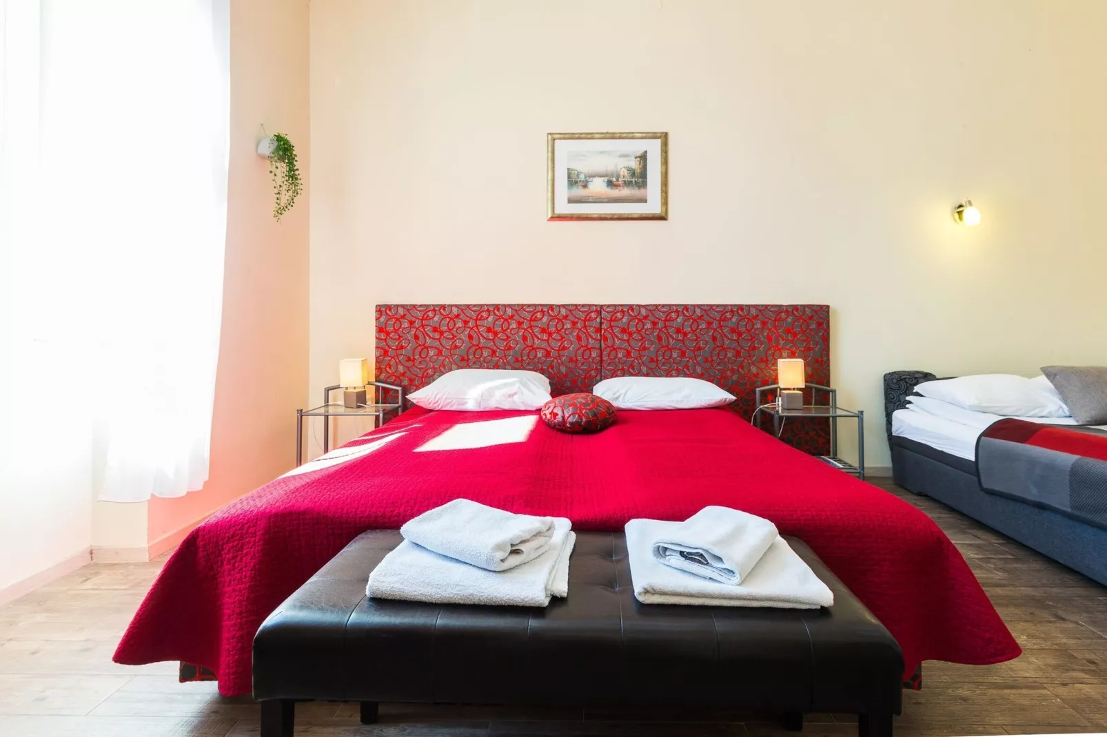 Charming and Historic Old Town Apartments - One Bedroom Apartment - Bedroom