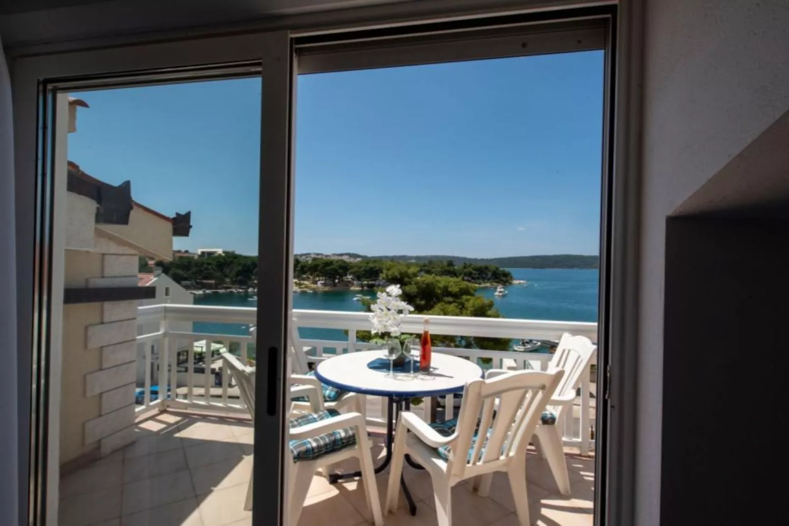 Villa Tomi -  Studio With Sea View (2) - Terrasse/Balkon