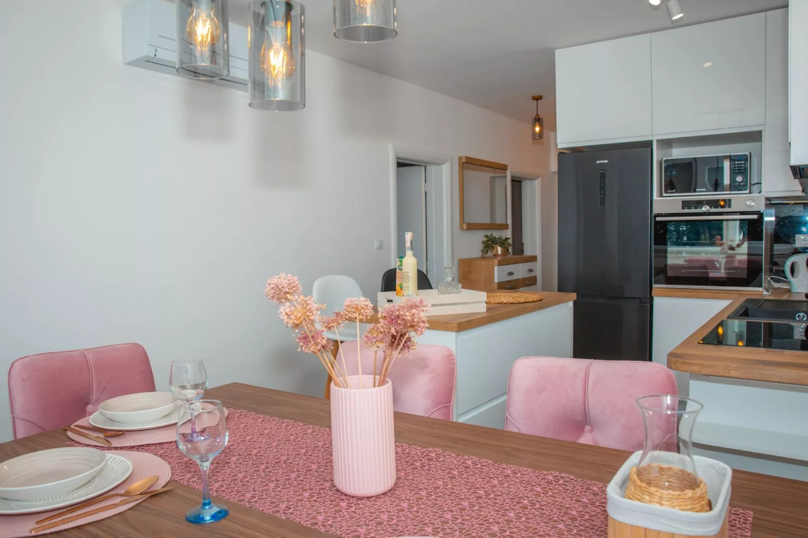 Apartment Matko - Two Bedrom Apartment with Beach View - Esszimmer
