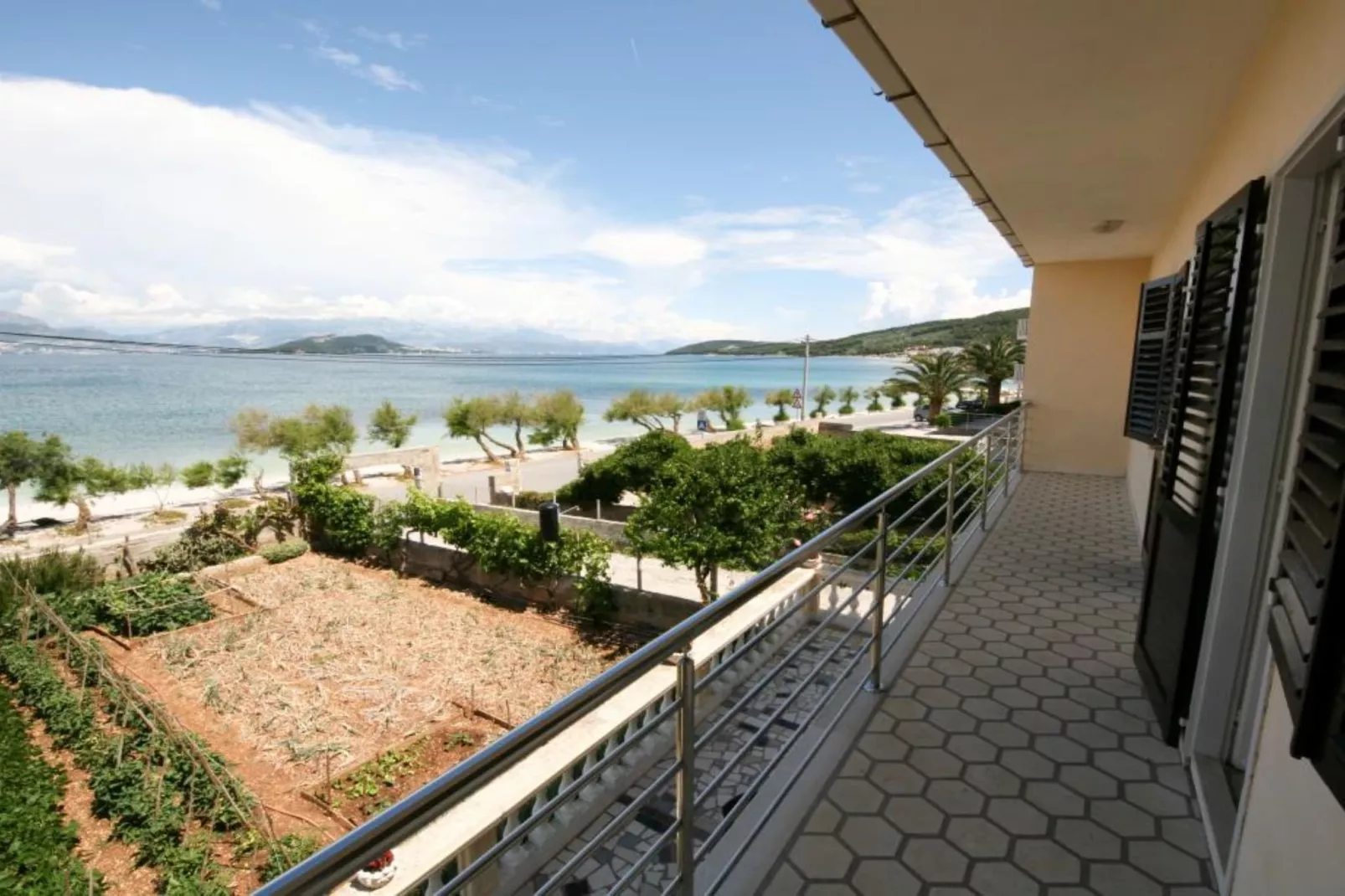 Spacious Beachfront Apartment Ciovo - Four Bedroom Apartment with Sea View