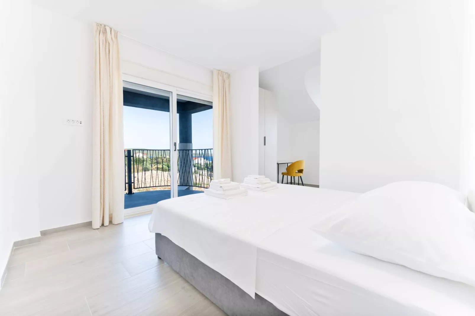 Luxury Living at Horizon Retreat - Comfort Three Bedroom Apartment (owner Central S8) - Chambre