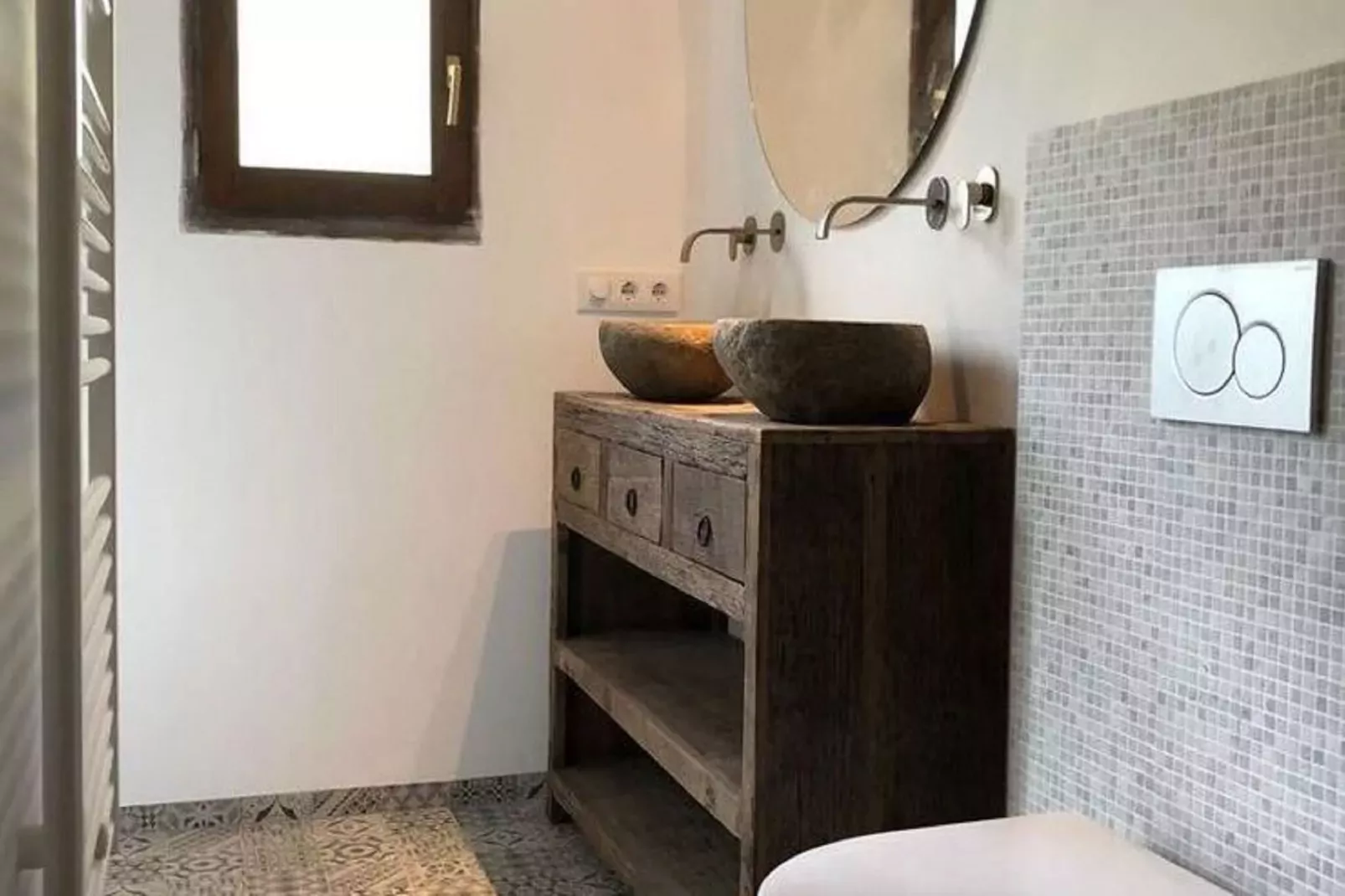Finca de Piedra-Bathroom