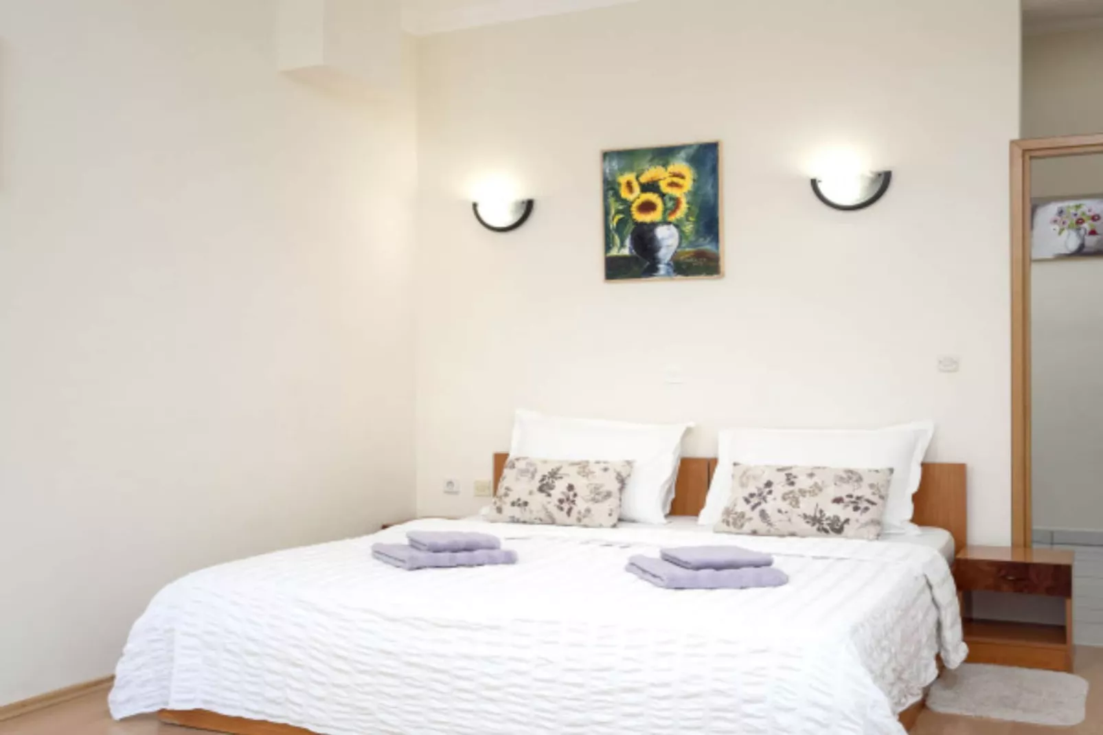 Studio (A3) - Bedroom