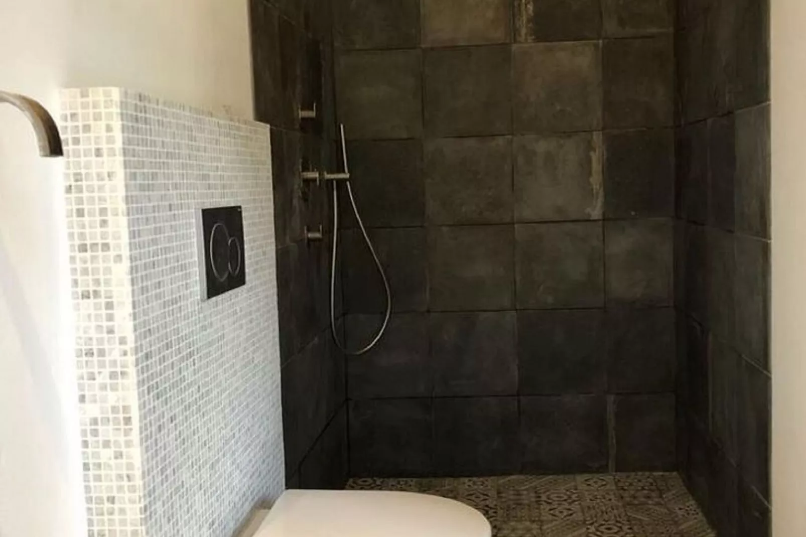 Finca de Piedra-Bathroom