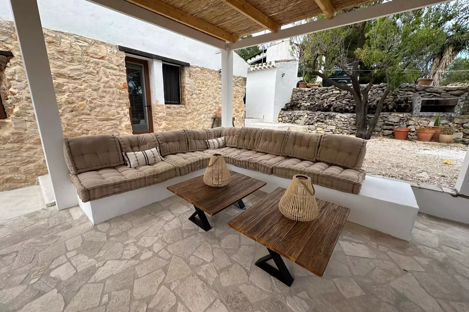 Finca de Piedra-Terrace balcony