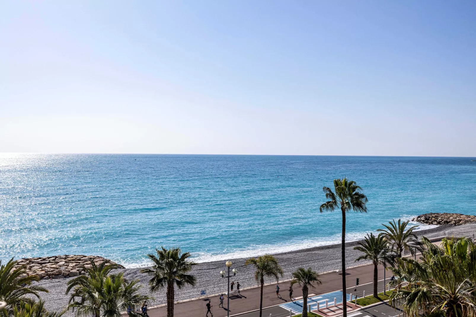 EM-211-ANGLAIS - Non tagué