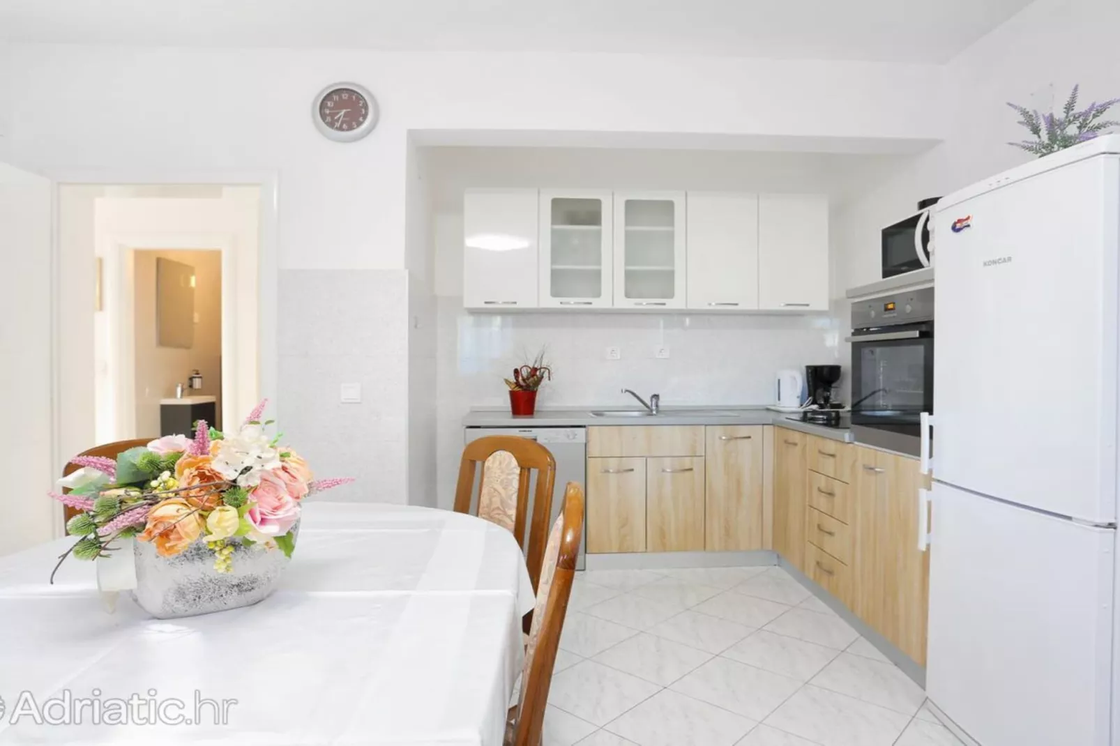 Holiday Home Nada Rogoznica - Six Bedroom Holiday Home - Kitchen