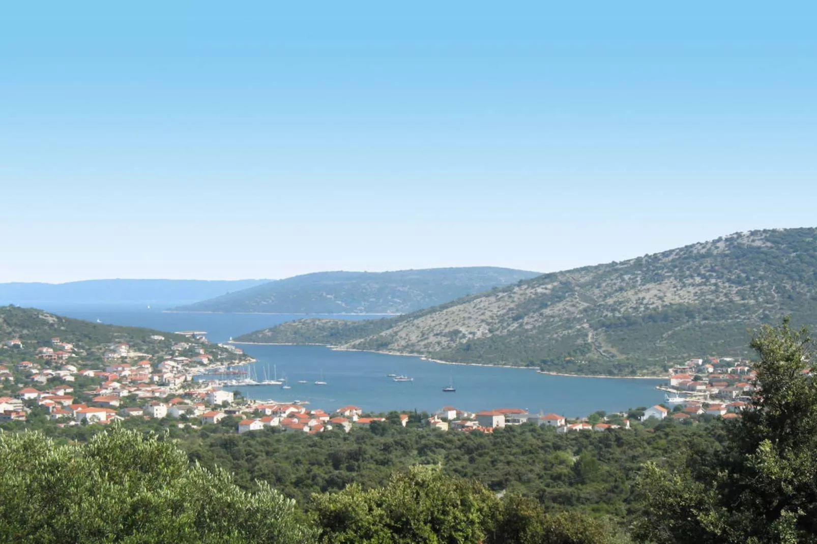 Sea-View Apartments with Pool, Terrace, and Outdoor Lounge in Scenic Čiovo Island - Comfort One Bedroom Apartment (Sollis III) - Outdoor
