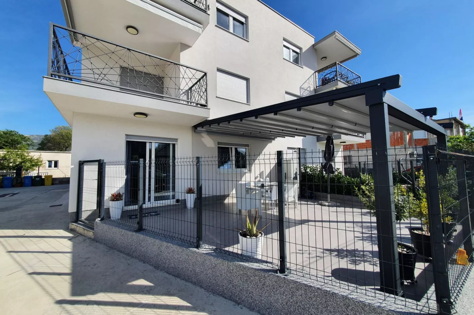 Kastel Novi Elegant and Stylish Apartment with Terrace and Patio - Two Bedroom Apartment with Terrace - Outdoor