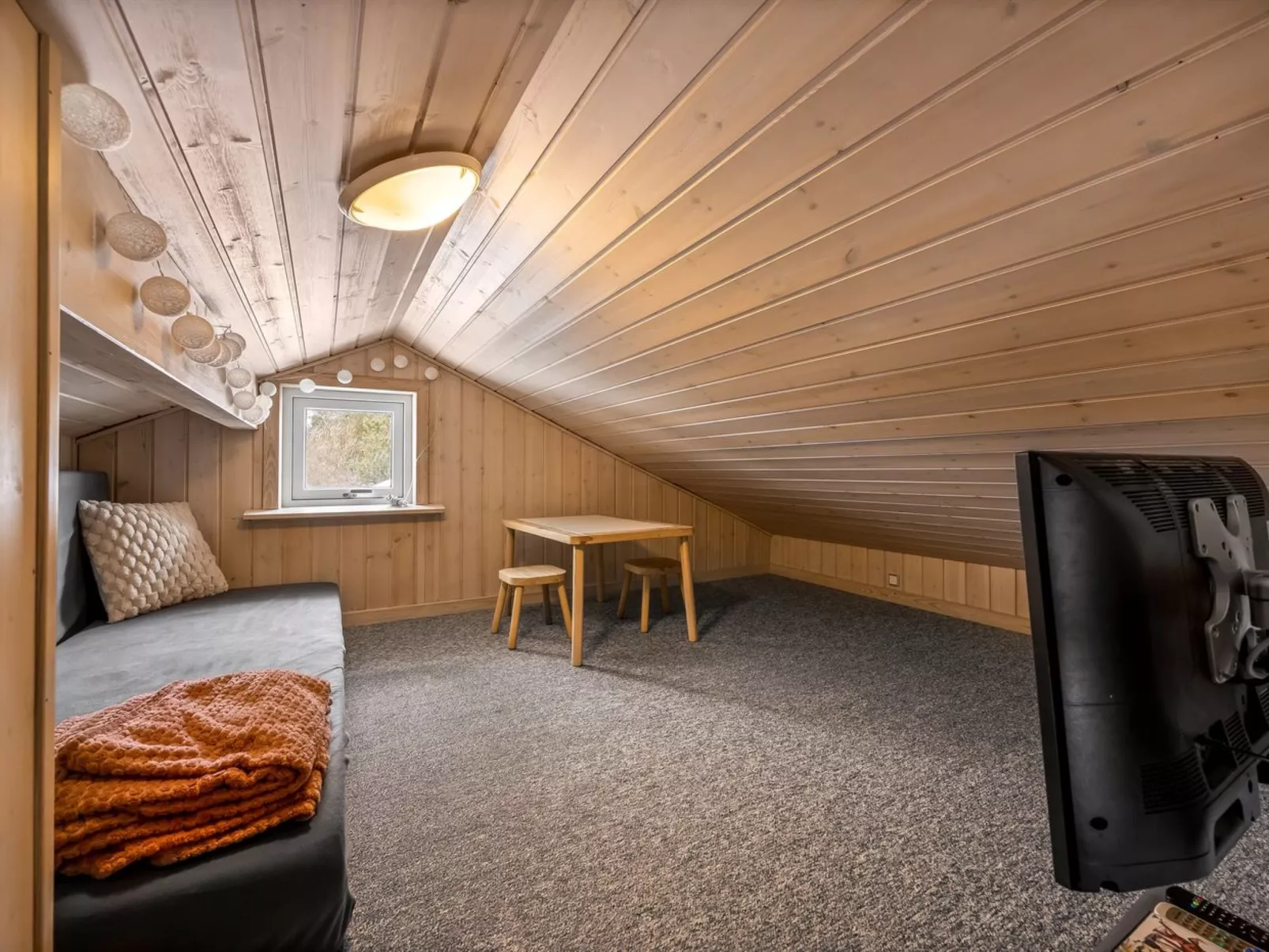 "Rickmer" - 1.9km from the sea - Inside