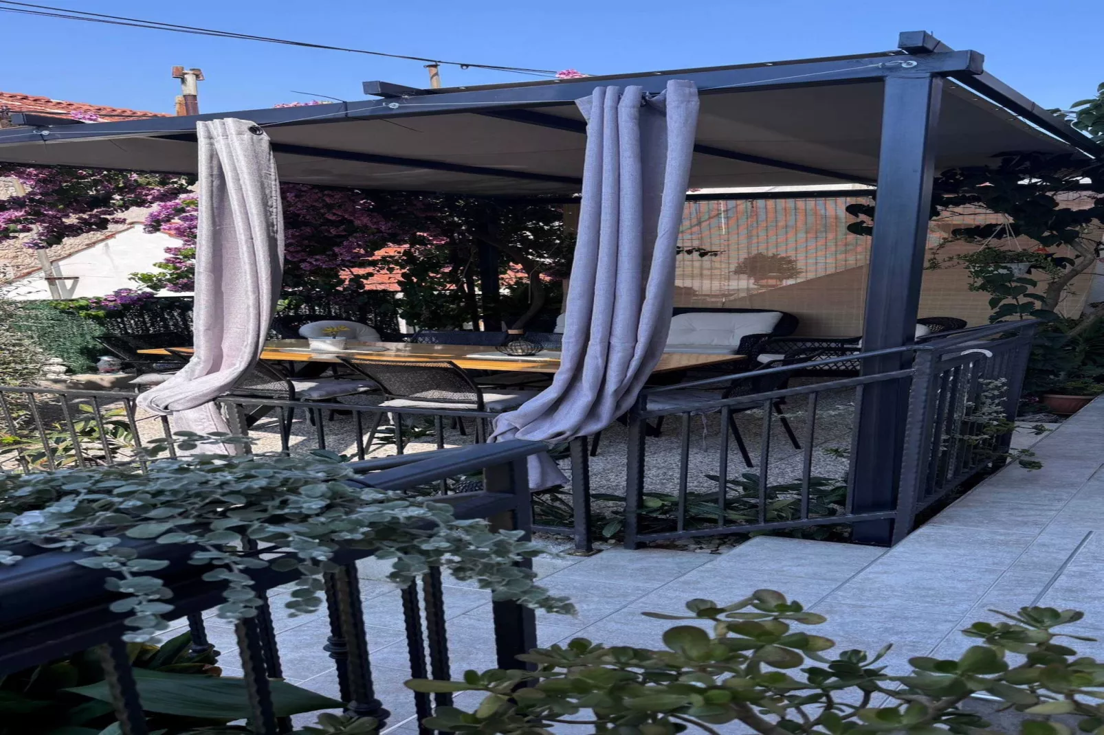 Elegant Trogir Apartment with Garden Terrace - Two Bedroom Apartment - Terrace