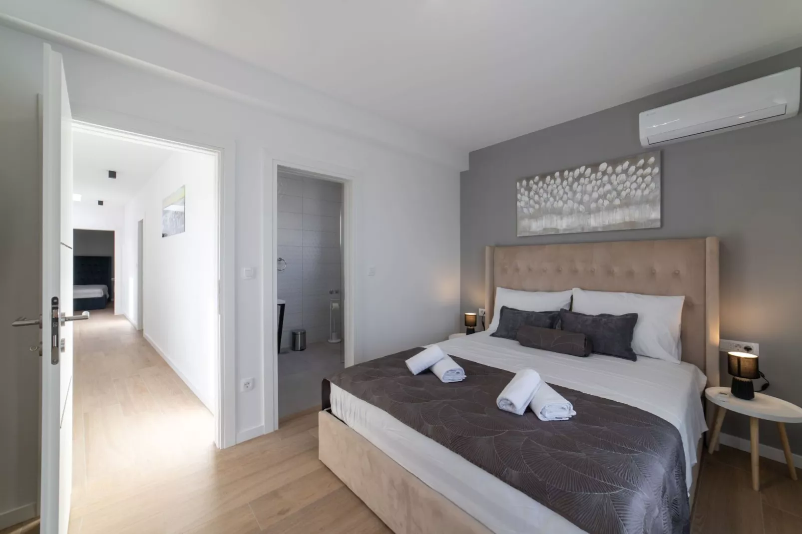Luxury Kastela Villa with Heated Pool and Lounge Area - Four Bedroom Villa - Bedroom