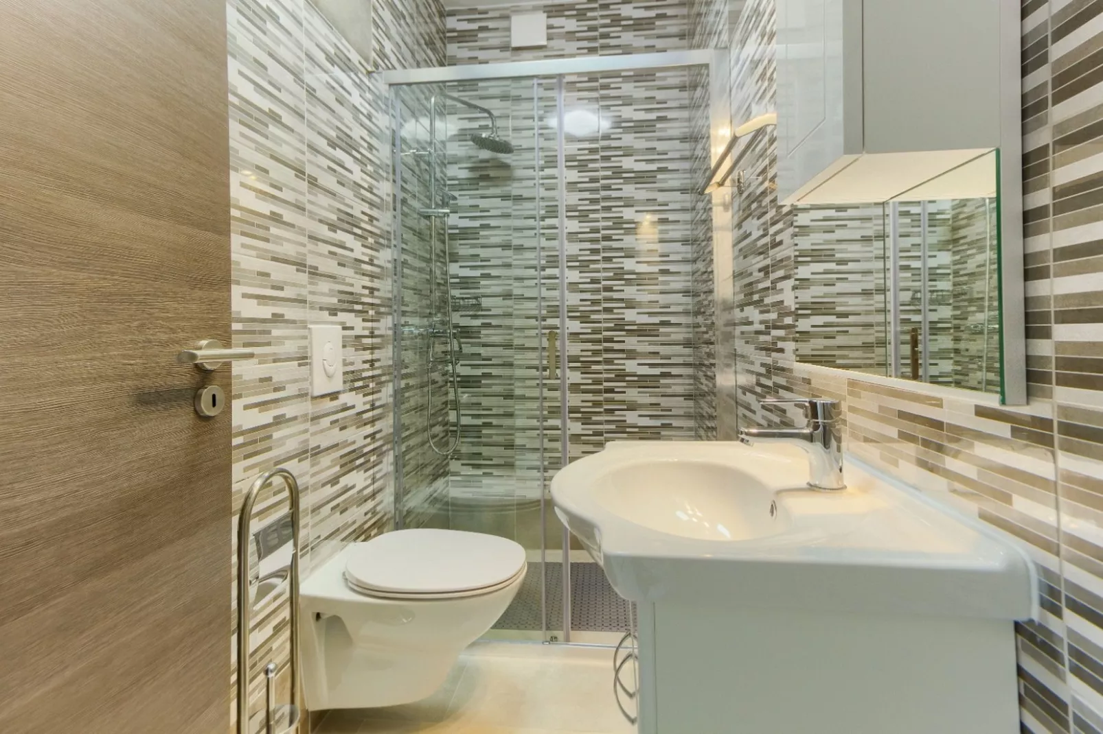 Majestic Kastel Stari Apartment with Terrace - Two Bedroom Apartment with Terrace - Bathroom