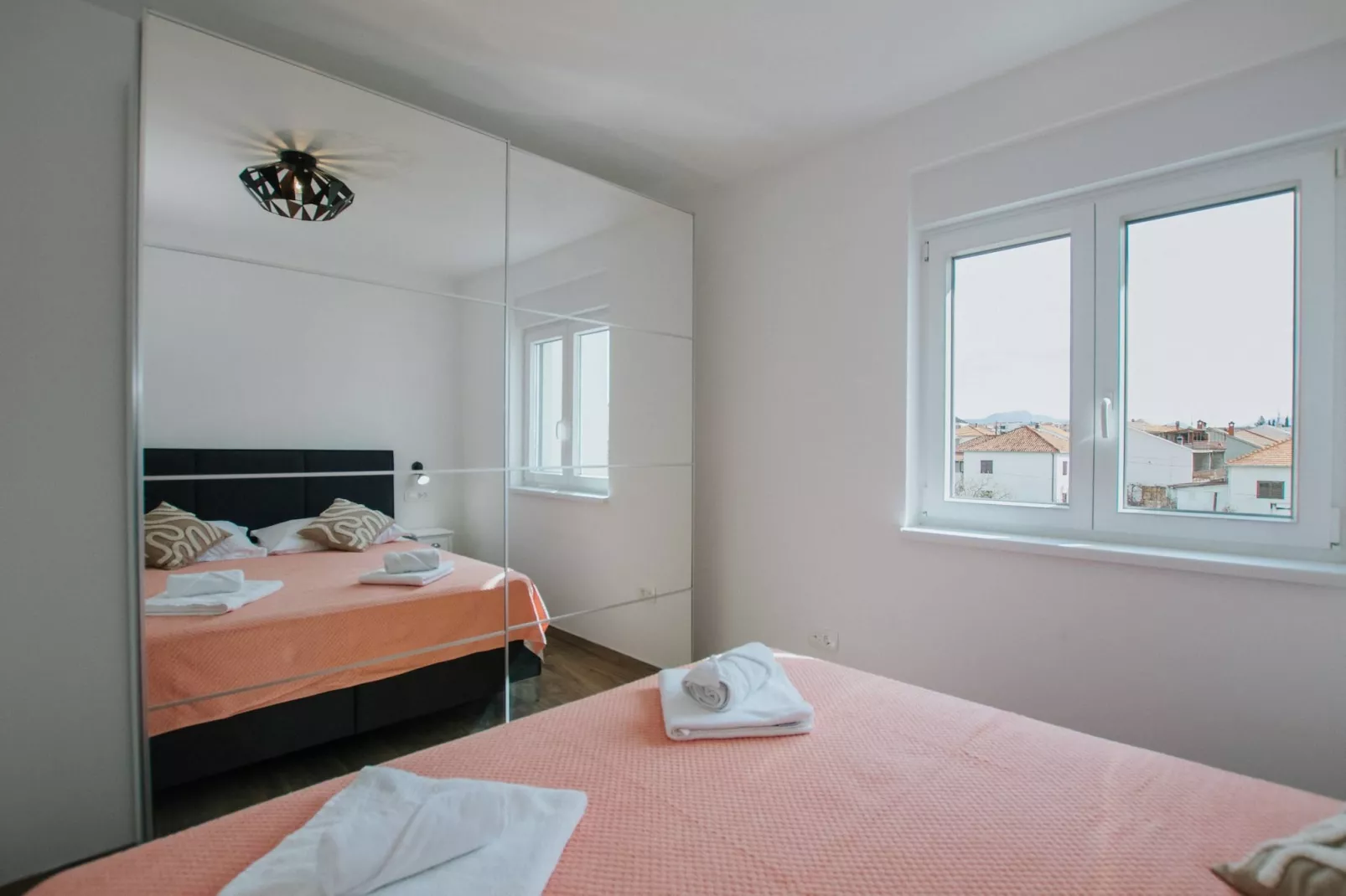 Spacious Luxury Trogir Apartments - Standard Two Bedroom Apartment (Nora) - Bedroom