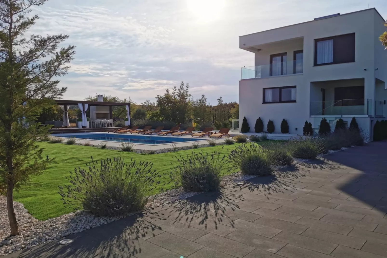 Four Bedroom Villa - Outdoor