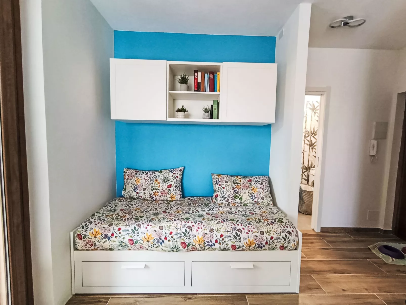 Titti e Giba - Dedans