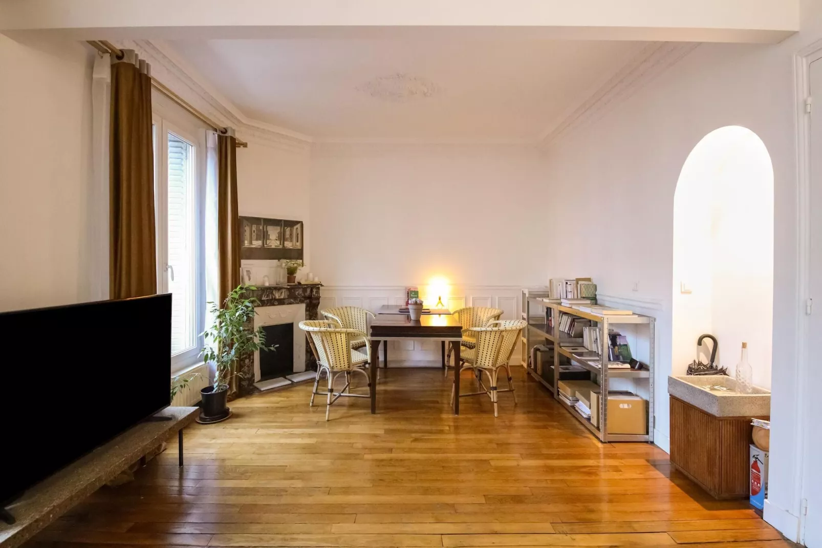 APPARTEMENT VICTOR HUGO/ GENY-Dining room
