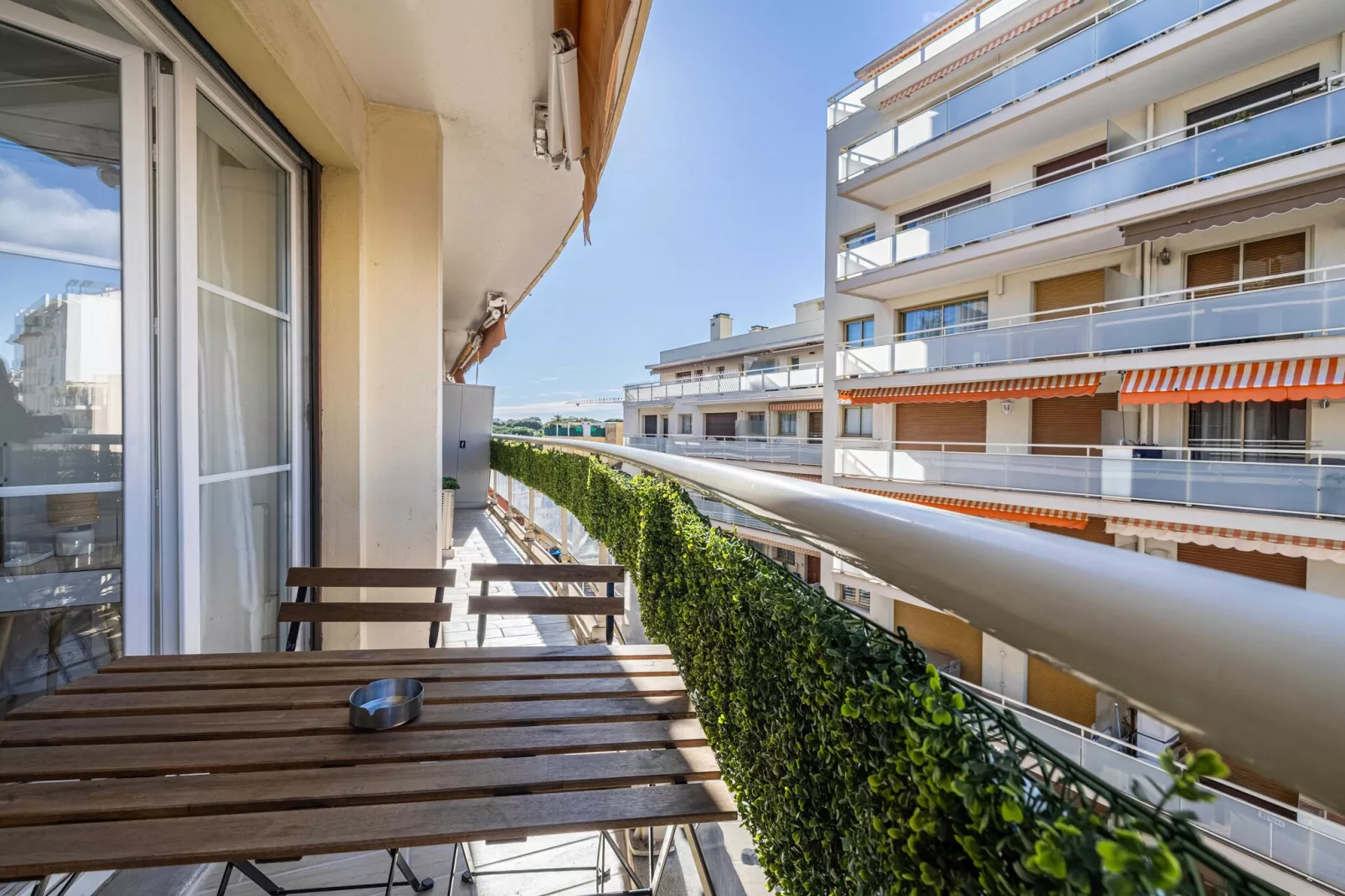 BB-1-POSTES - Untagged