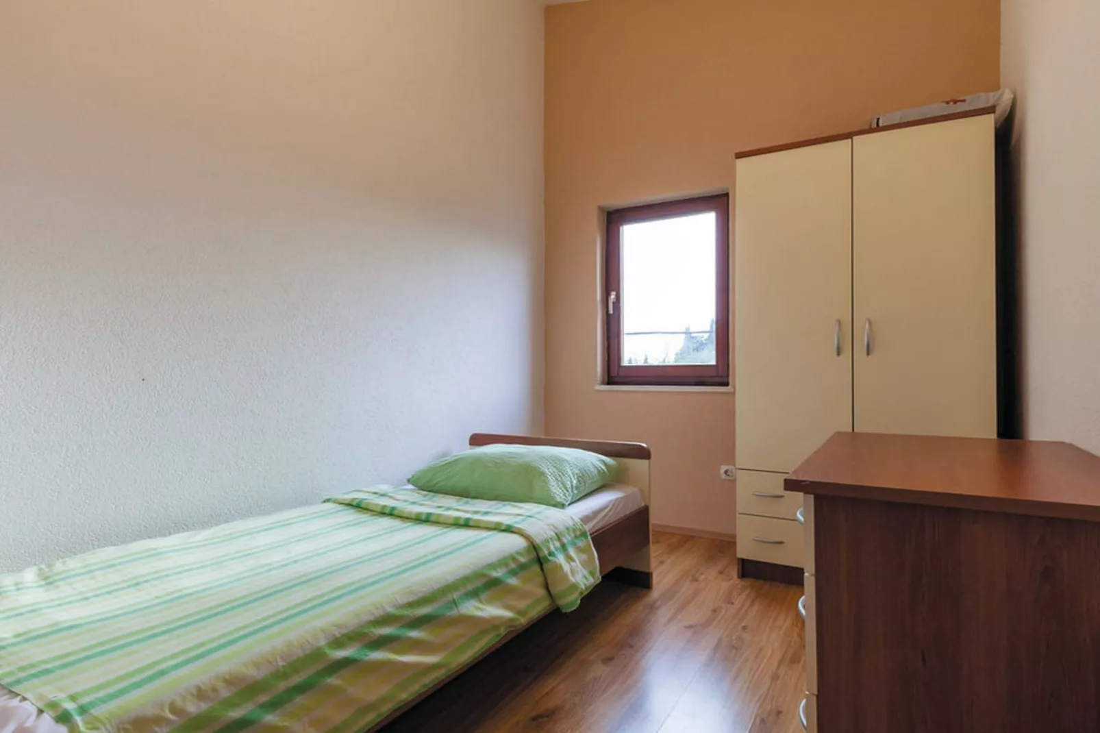 Mediterranean Stylish Villa with Pool in Kastel Stari - Six Bedroom Villa with Pool - Schlafzimmer