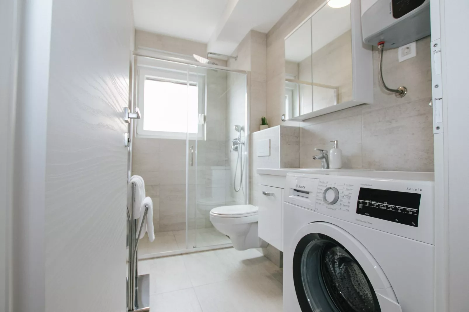 Spacious Luxury Trogir Apartments - Comfort Two Bedroom Apartment (Marin 3) - Bathroom